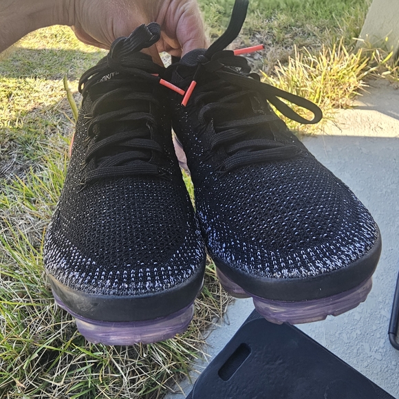Size 11 - Nike Air VaporMax Flyknit 2 Hot Punch